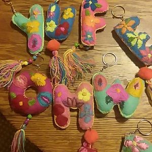 /Keychain letters